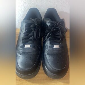 New black airforces